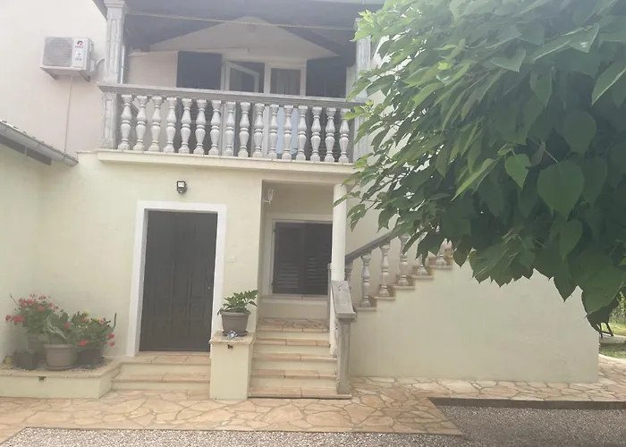 Holiday Home 1