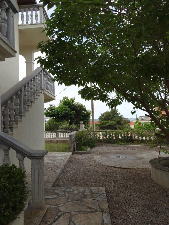 Apartman Holiday Home 1 Bibinje